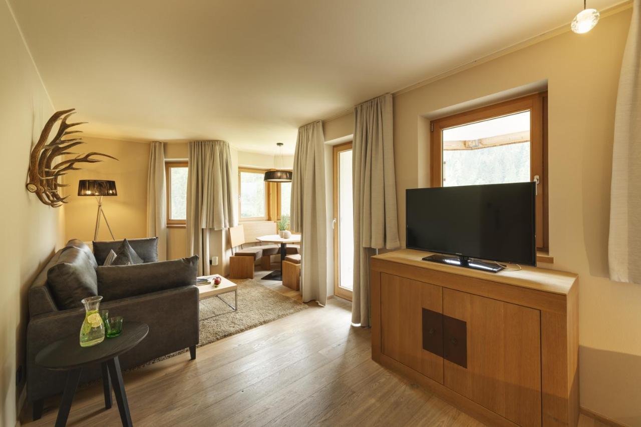 Almhof Family Und Wellness Resort Герлос Екстериор снимка