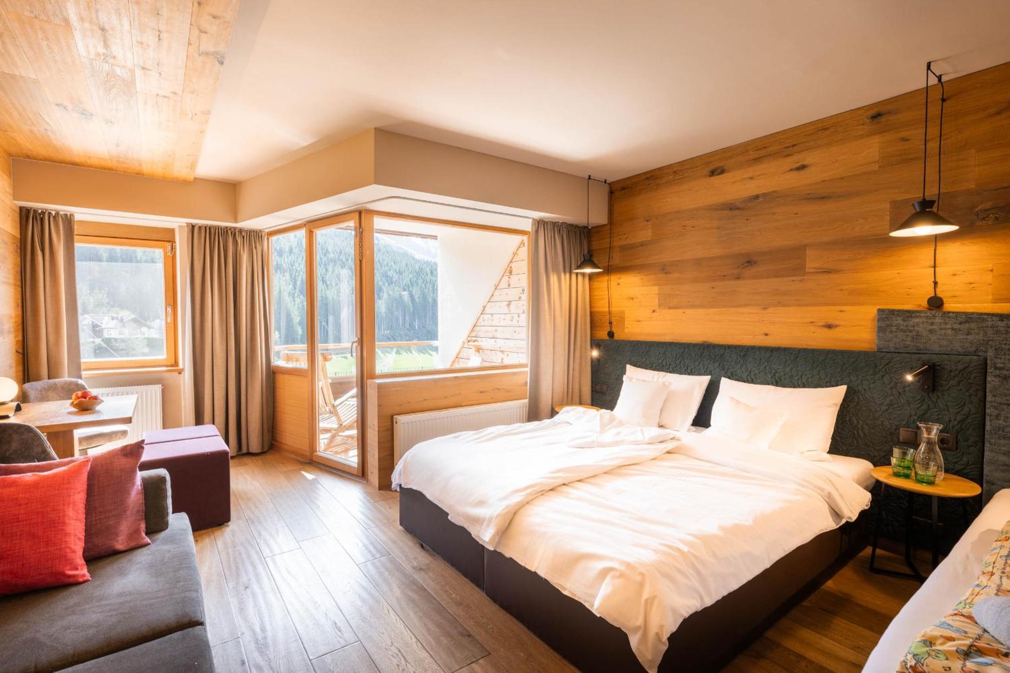 Almhof Family Und Wellness Resort Герлос Екстериор снимка