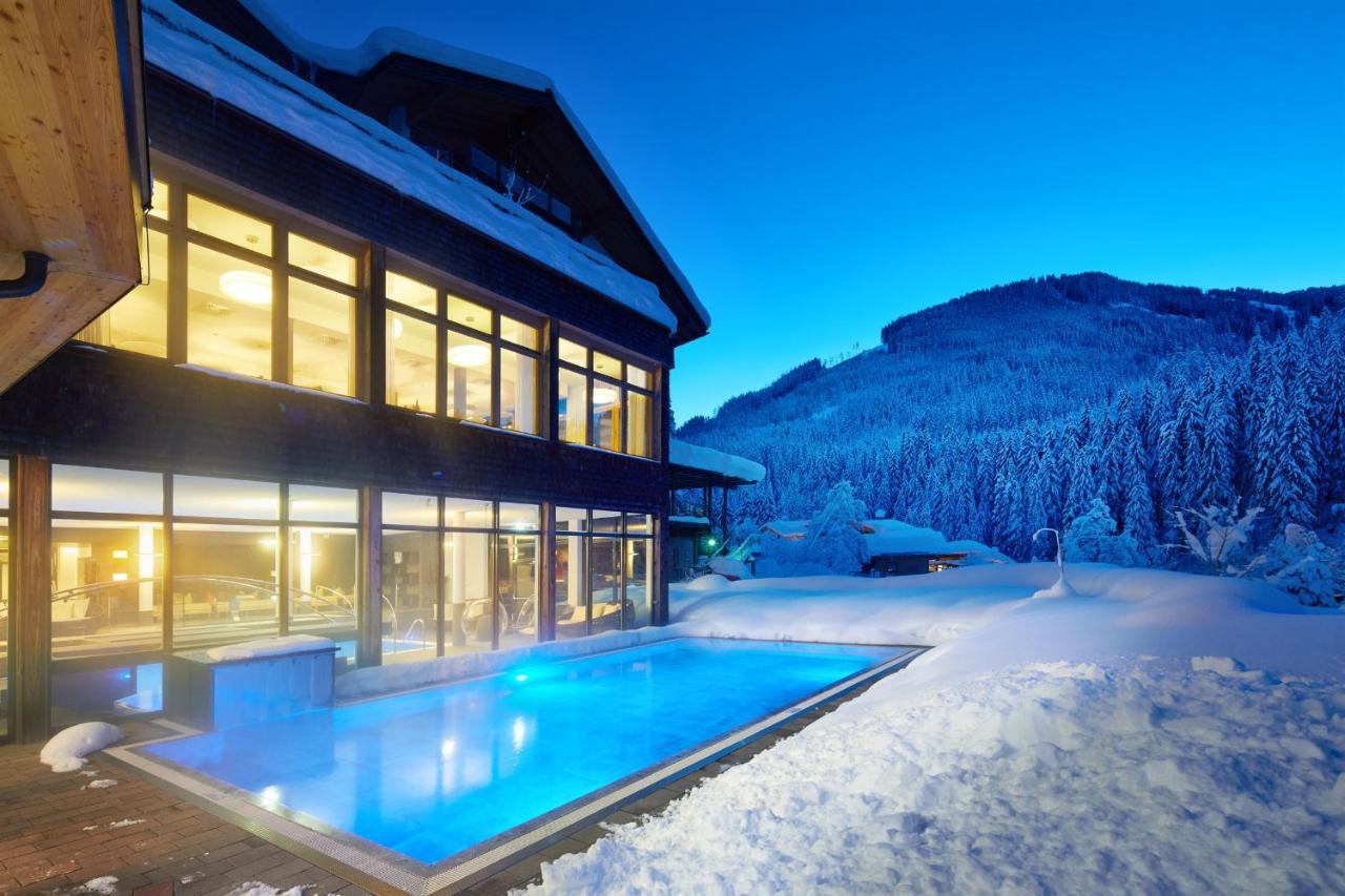 Almhof Family Und Wellness Resort Герлос Екстериор снимка